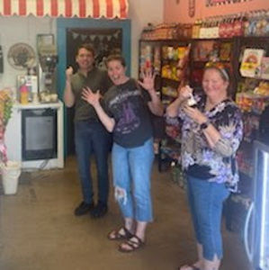 Meet your Posher, Amber